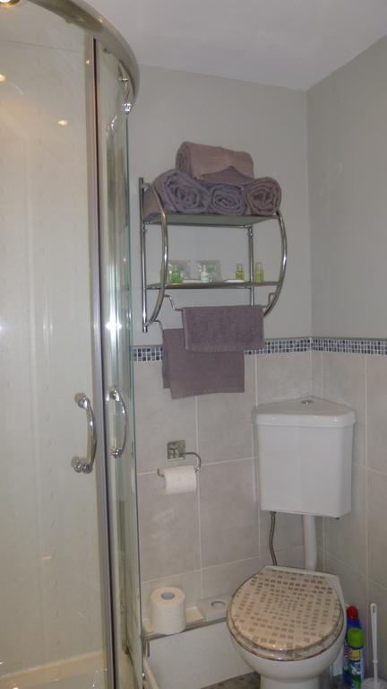 Family Room,249596097:JPEG