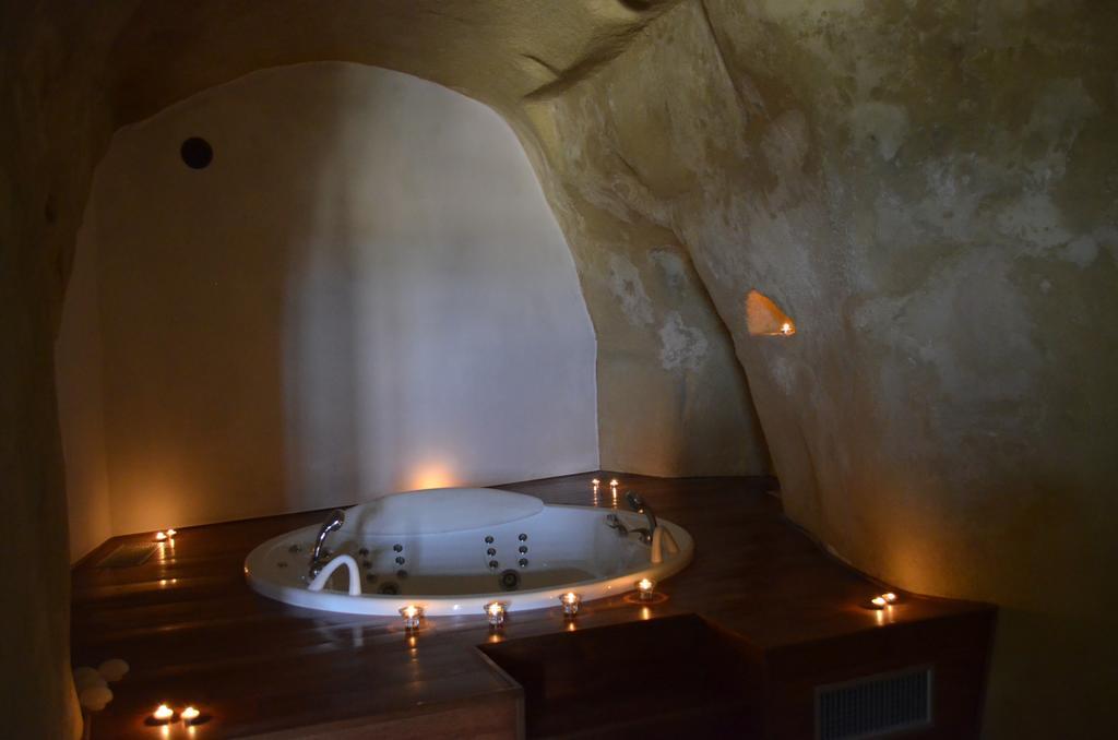 Kamer met Kingsize bed en Bubbelbad