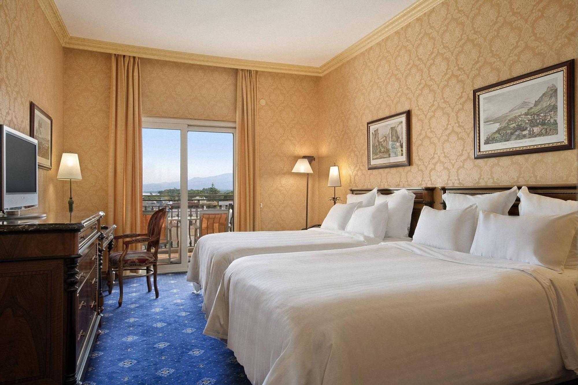 Deluxe Zweibettzimmer mit Balkon - oberste Etage