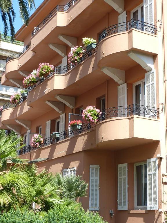 Camera Matrimoniale Classic con Balcone e Vista Mare