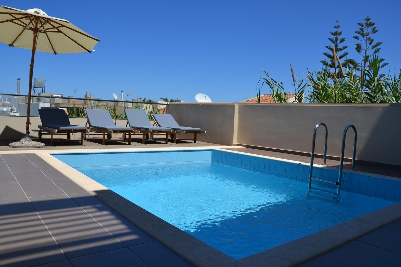 Superior Apartment mit eigenem Pool