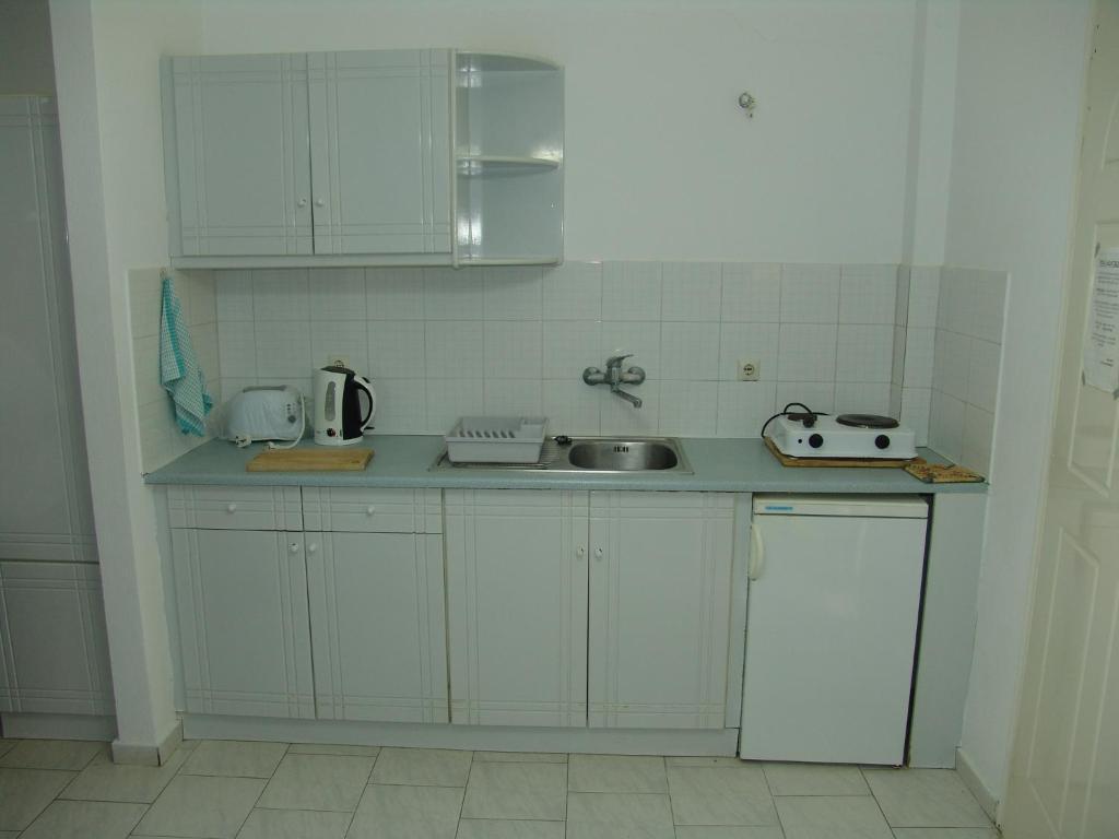 Monolocale con Vista Piscina (2 Adulti)