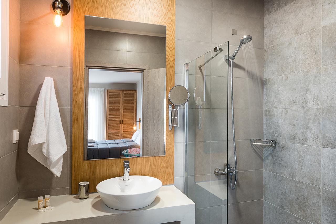MODERN STYLE STUDIO 30 SQUARE M.