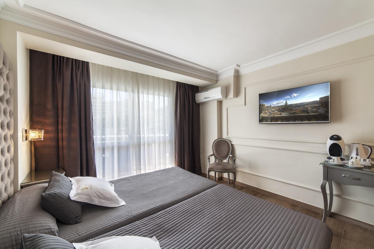 Double or Twin Room with Terrace,643760874:JPEG