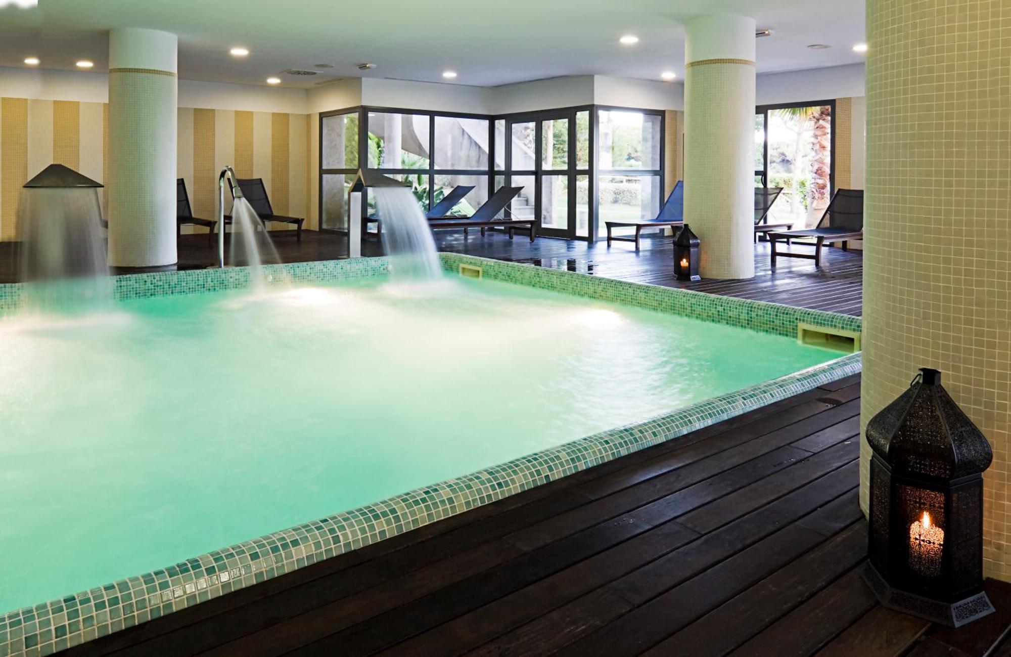 Chambre Double ou Lits Jumeaux avec Accès Spa