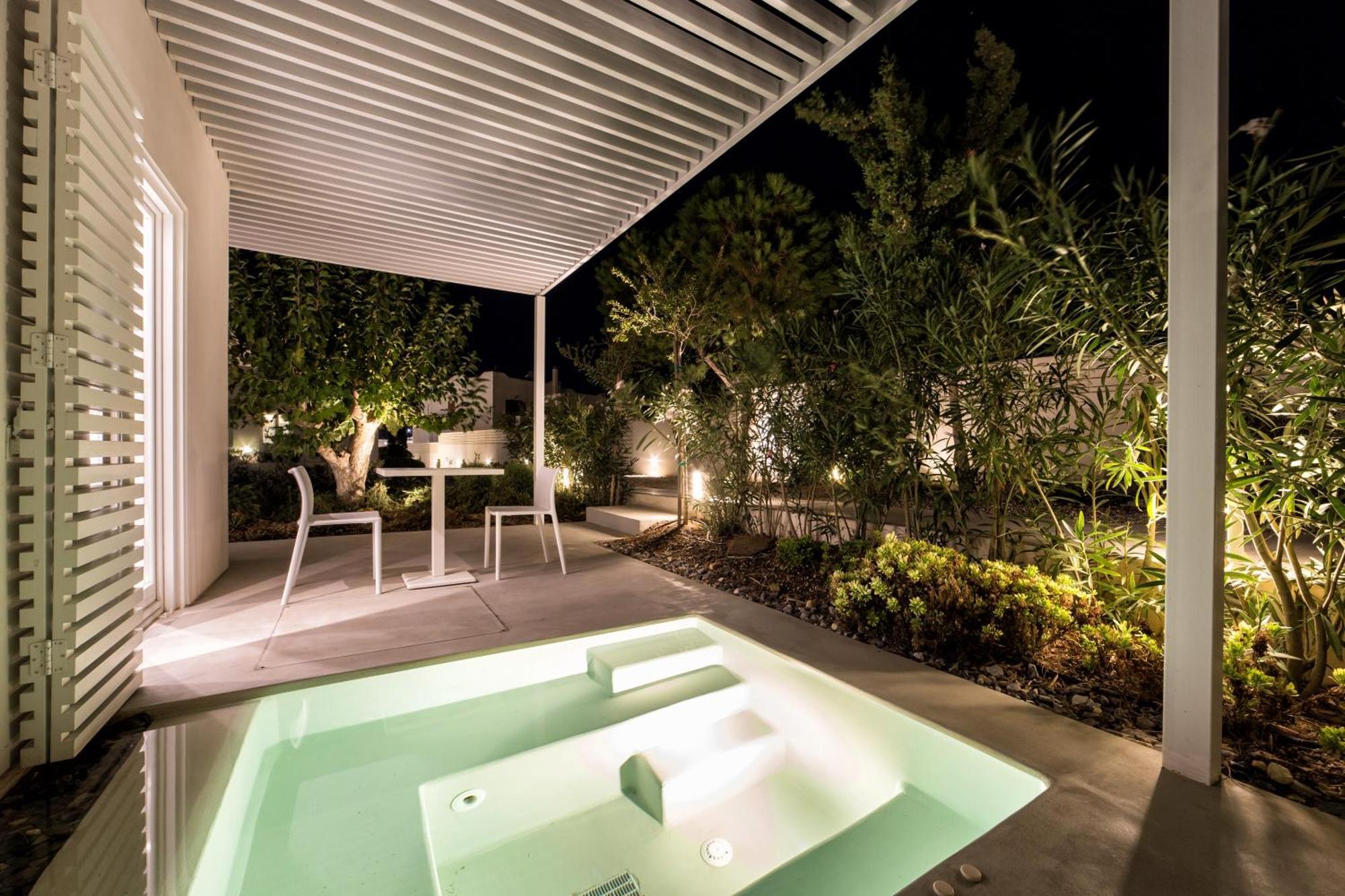 Superior Suite with Private Hydromassage Tub