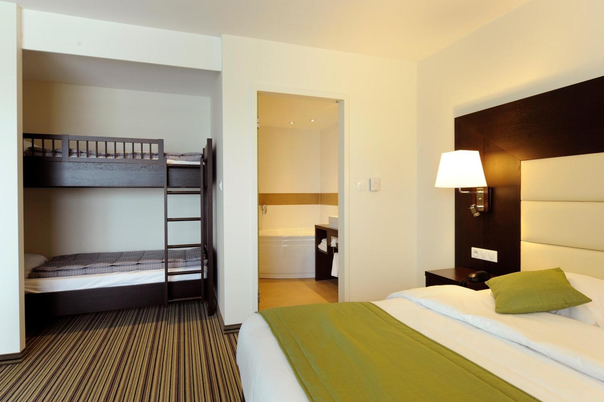 Habitación Familiar