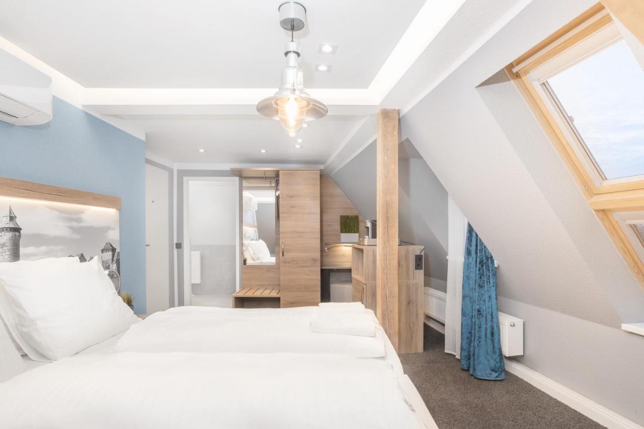 Classic Double Room with River View,759065773:JPEG