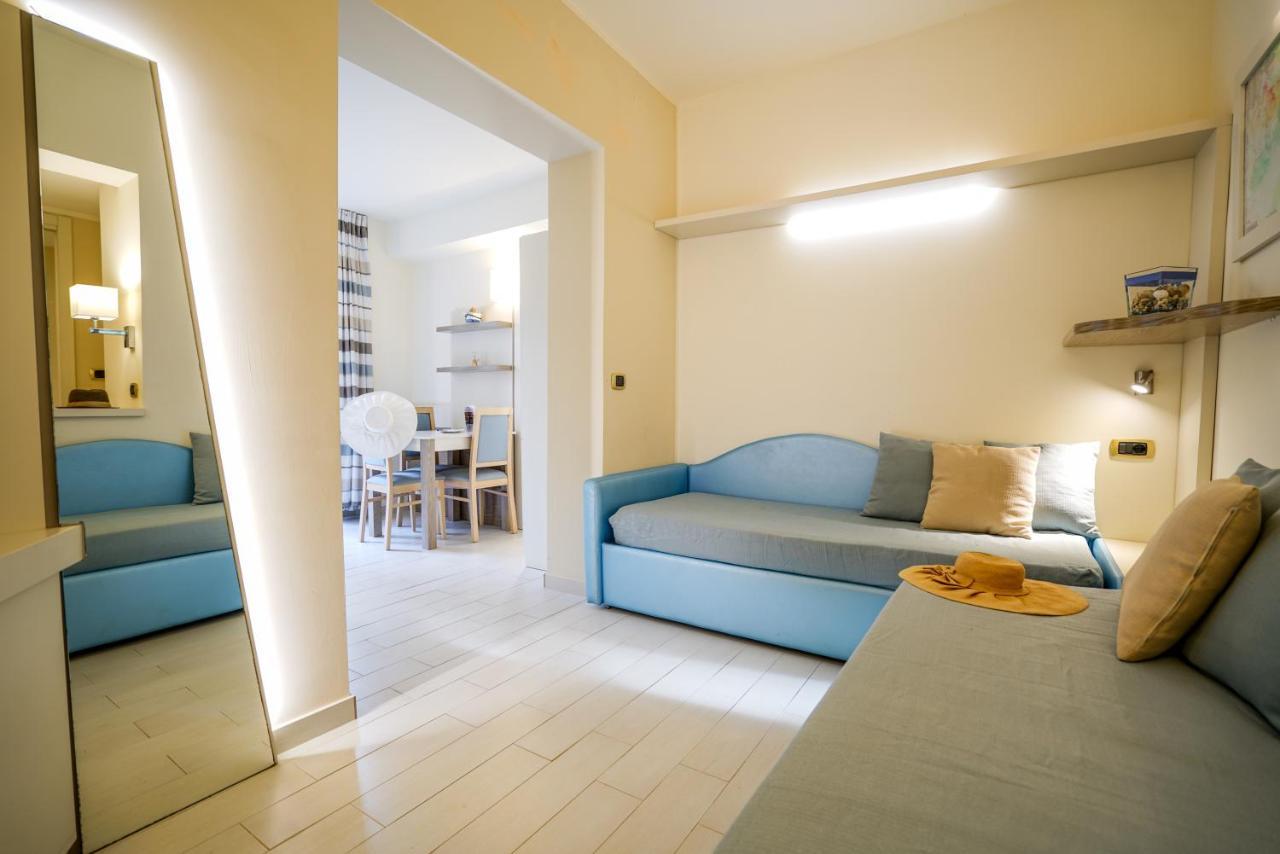 Junior Suite with Garden View