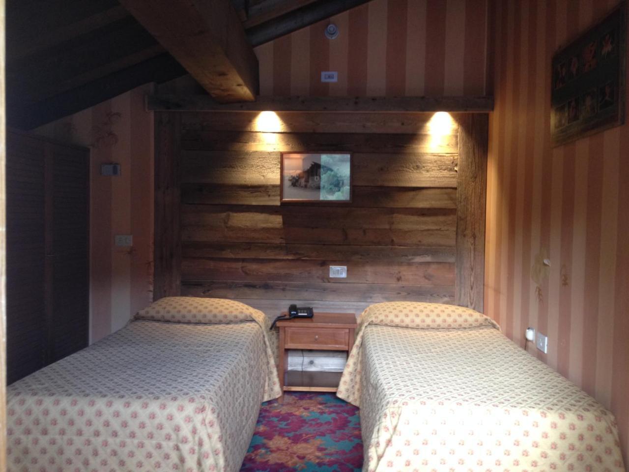 Standard Family Room
