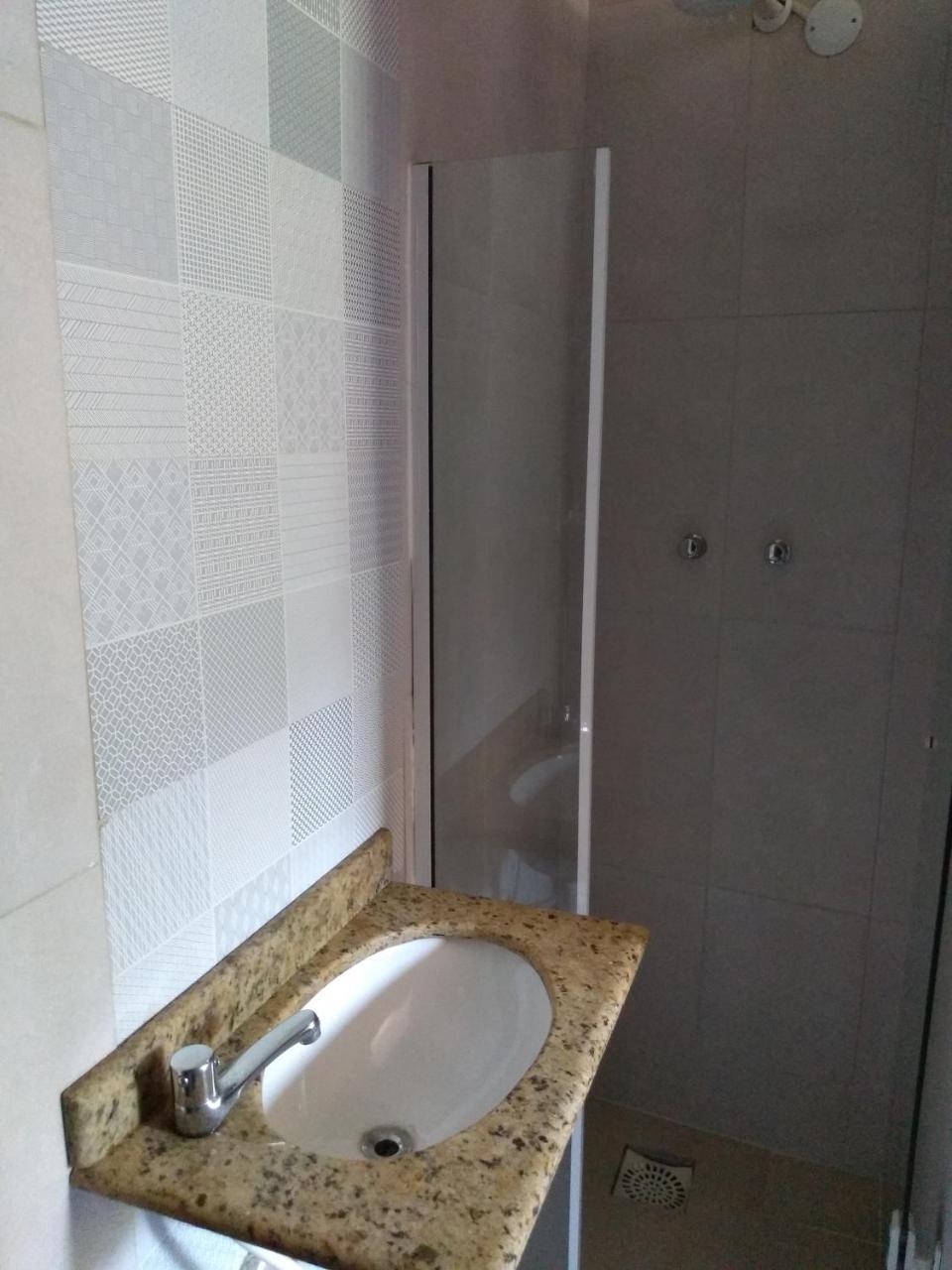 Quarto com 3 Camas em Beliche