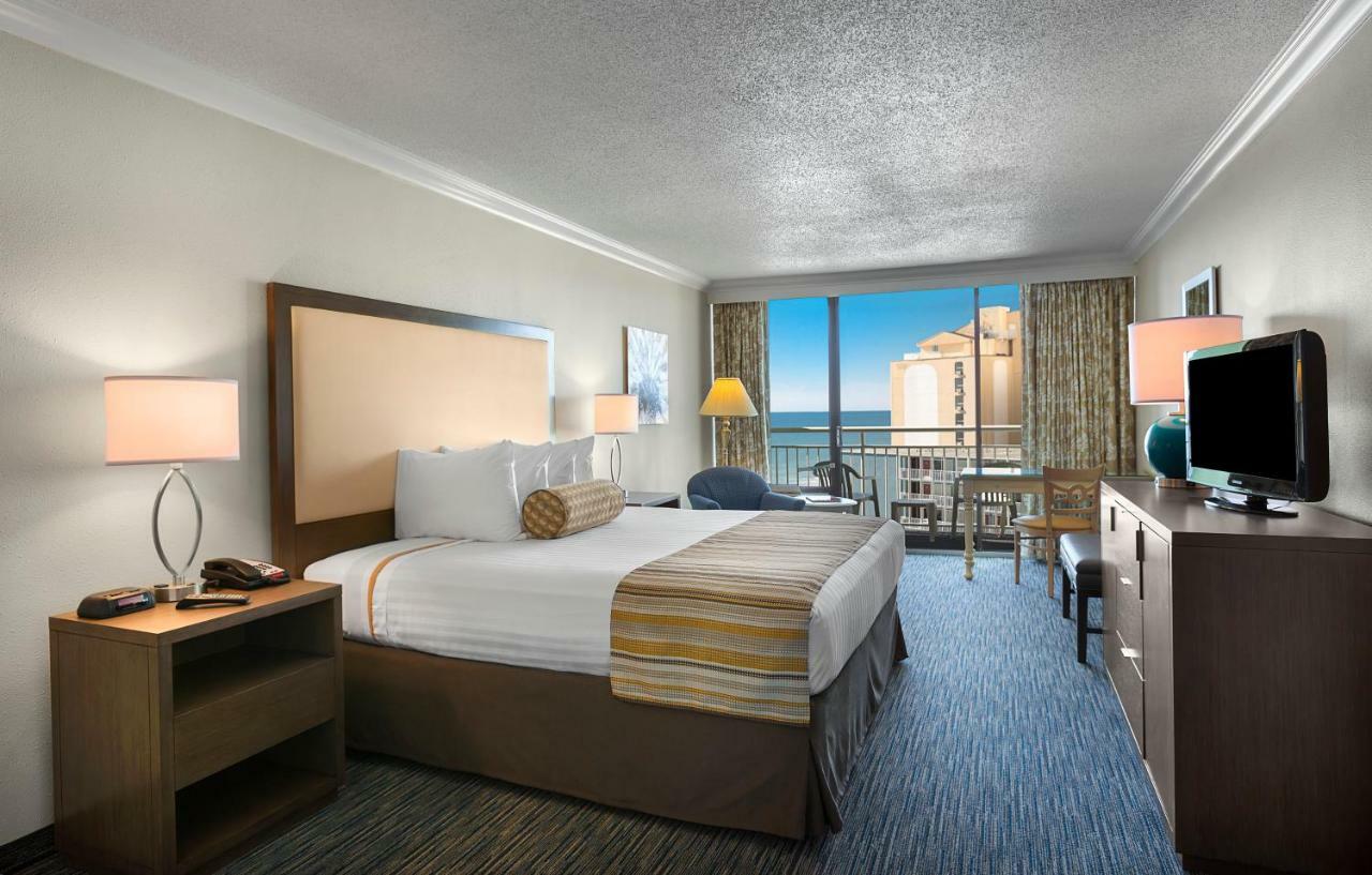 Zimmer mit 1 Kingsize-Bett und Meerblick