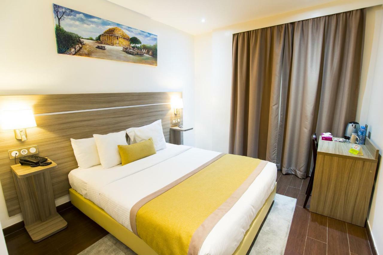 King Room