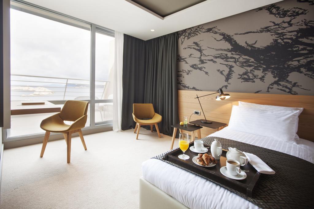 Junior Suite con Vista Mare e Balcone