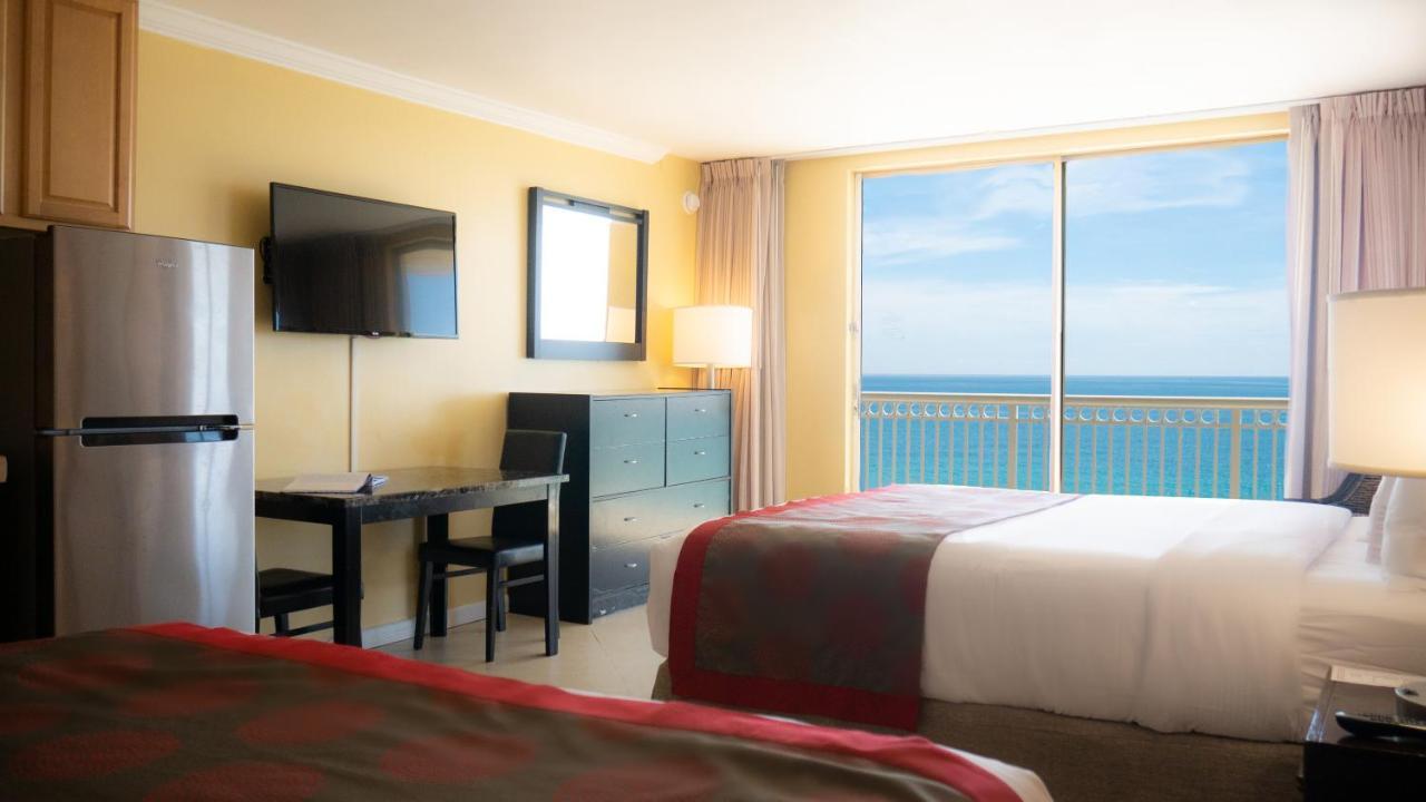 Quarto Eficiência com 2 Camas Queen-size e Vista Frontal do Oceano, Não Fumador