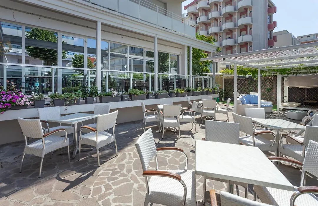 Hotel Vela D'Oro-1