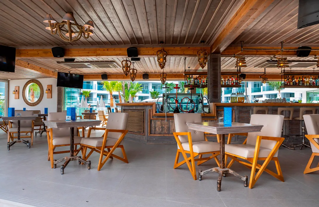 Limanaki Beach Hotel&Suites-1