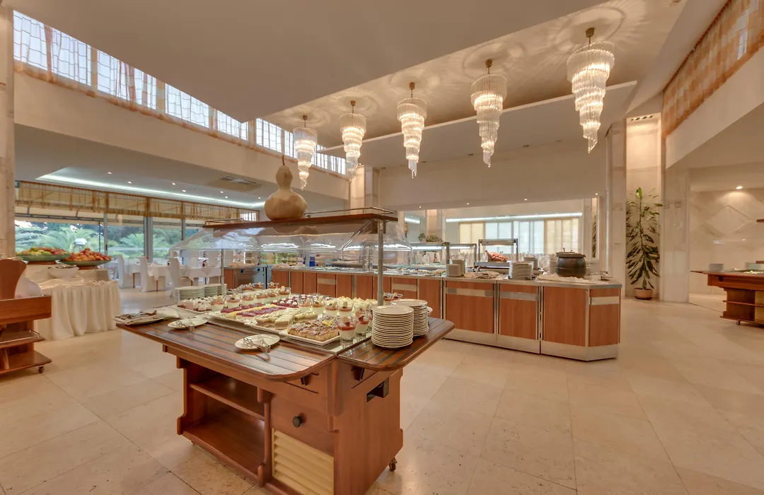 Mediteran Hotel & Resort-1