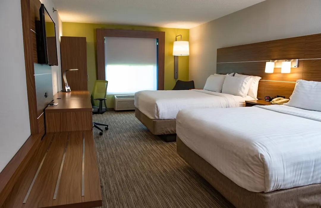 Holiday Inn Express Hotel & Suites Elkhart-South By Ihg-1