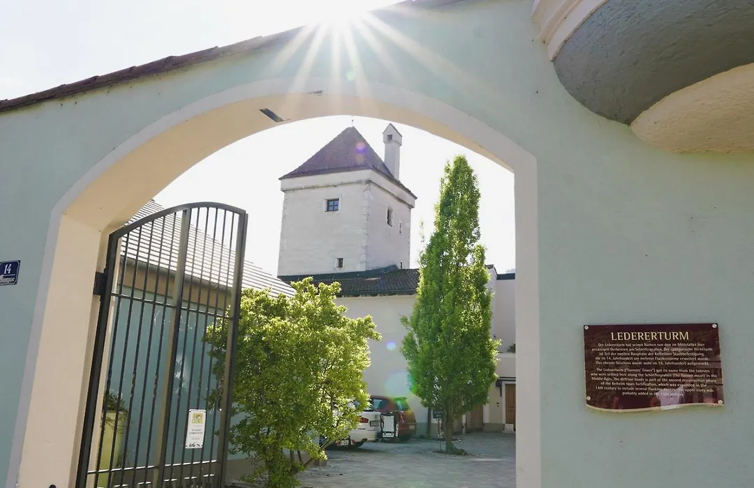 Boutique-Hotel Am Ledererturm-1
