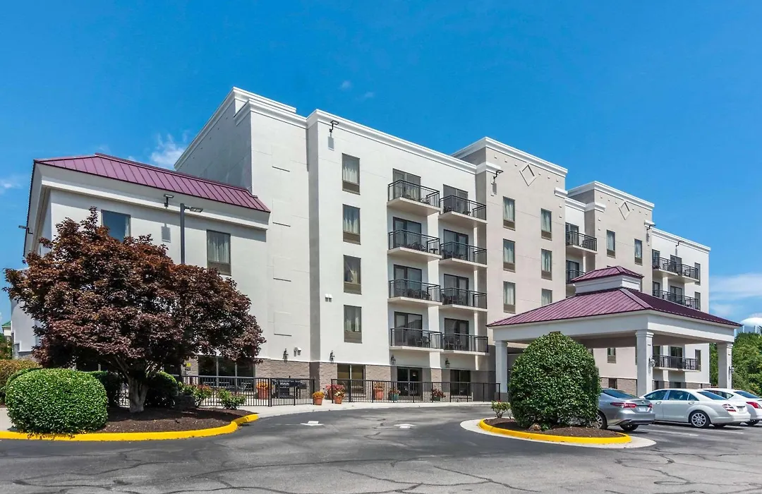 Comfort Suites Southpark-1