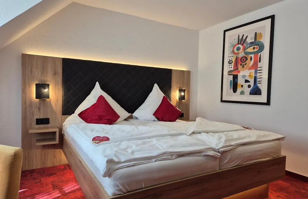 Hotel St. Georg Garni-1