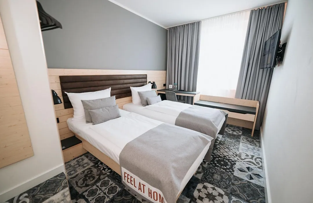 Coffee Fellows Hotel München-Freiham-1