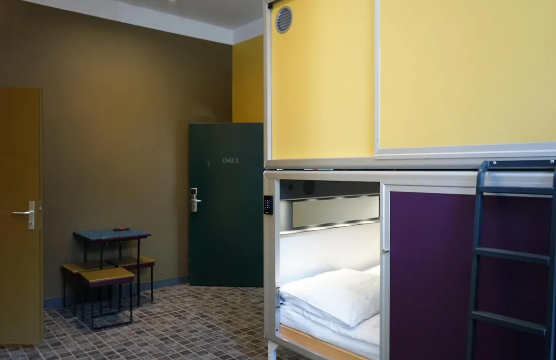 Five Elements Hostel And Capsules Frankfurt-1
