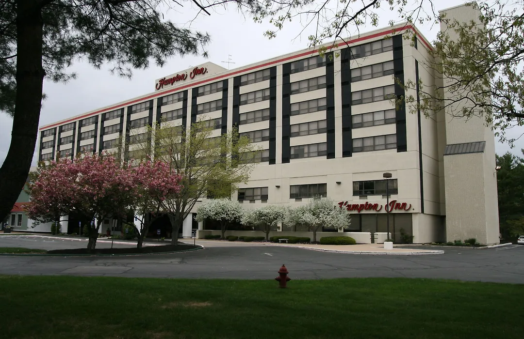 Hampton Inn Boston-Natick-1