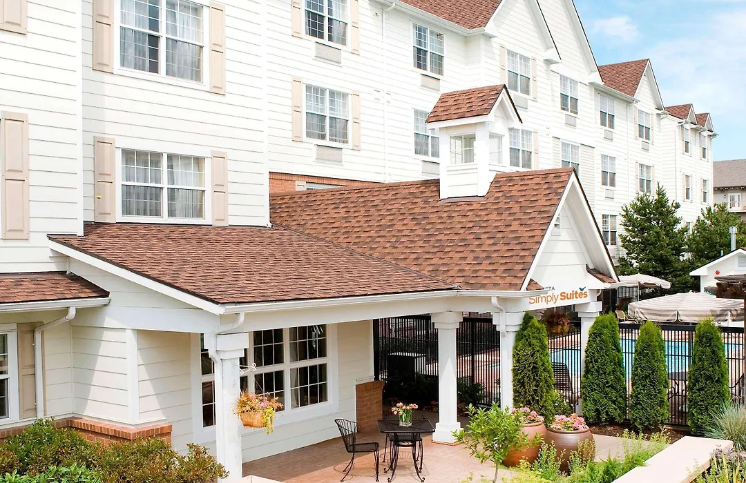 Sonesta Simply Suites Seattle Renton-1