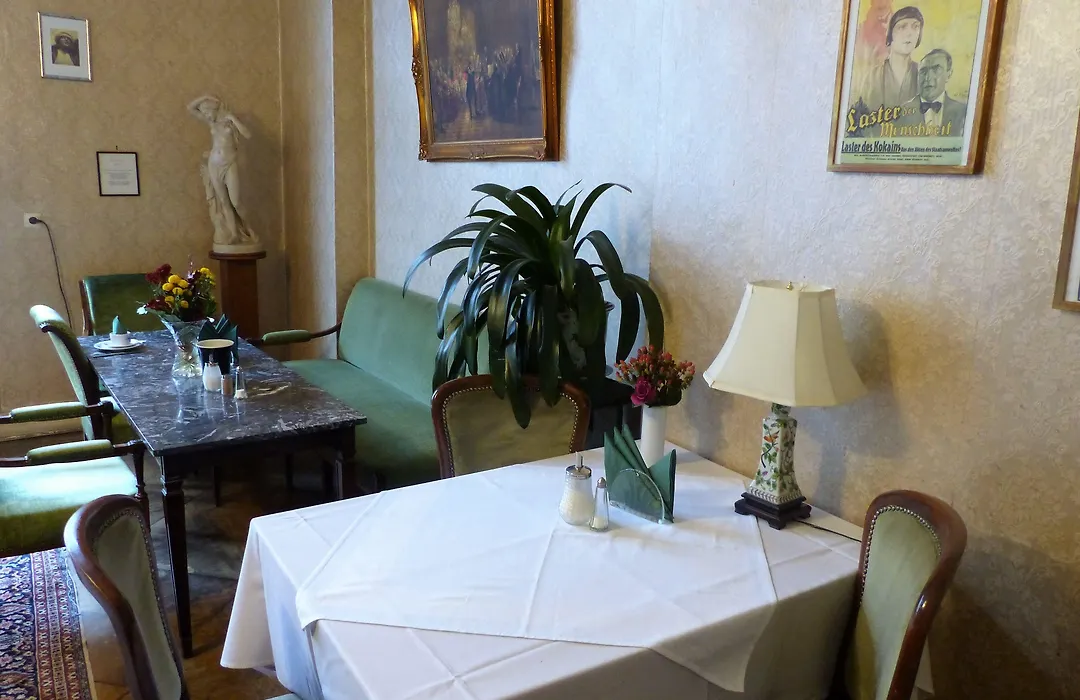 Hotel-Pension Funk am Kurfürstendamm-1