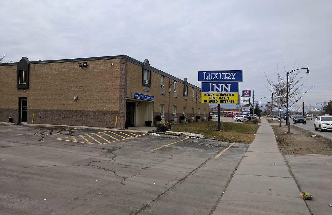 Luxury Inn-1