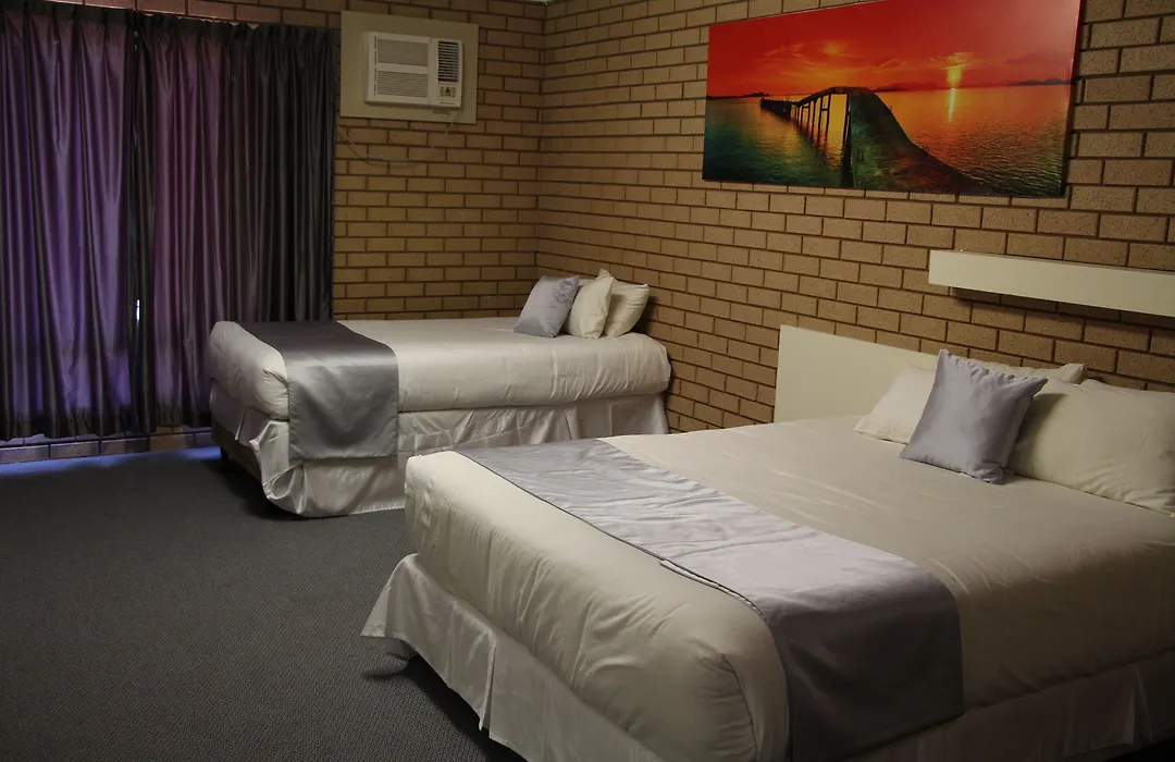 Carnarvon Motel-1