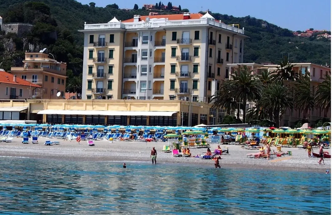 Lido Resort-1