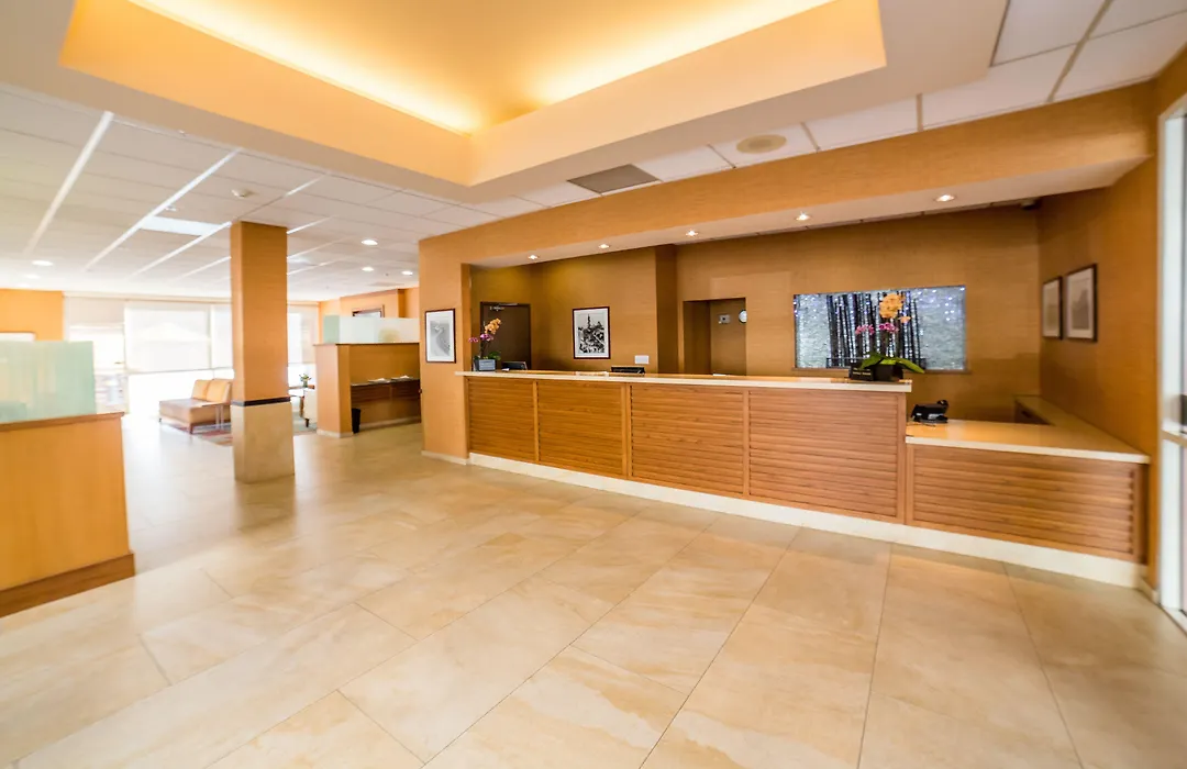 Gateway Hotel Santa Monica-1
