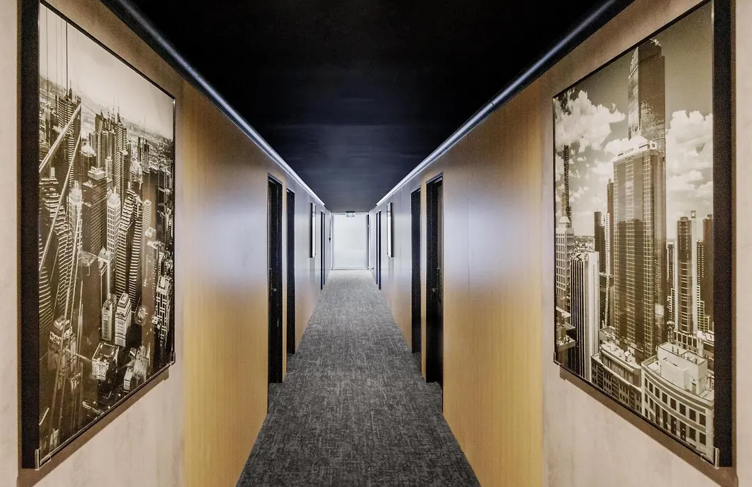 Park Inn By Radisson Melbourne Carlton-1
