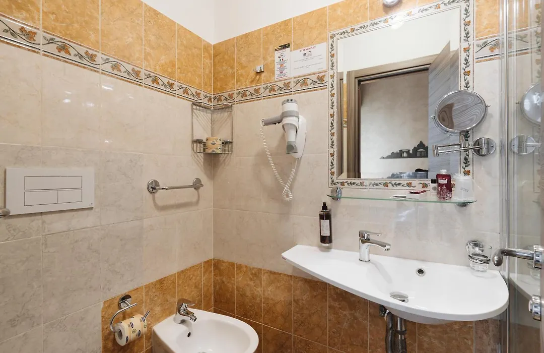 Hotel Centro Cavour Roma-1