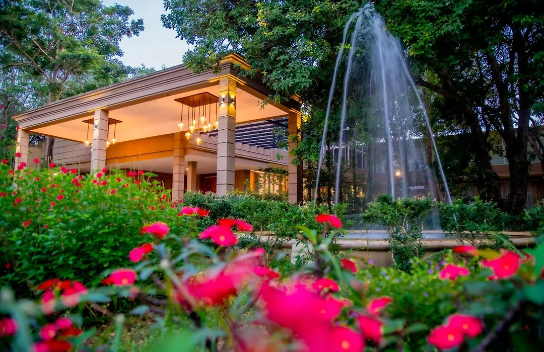 Lavendish Country Resort-1