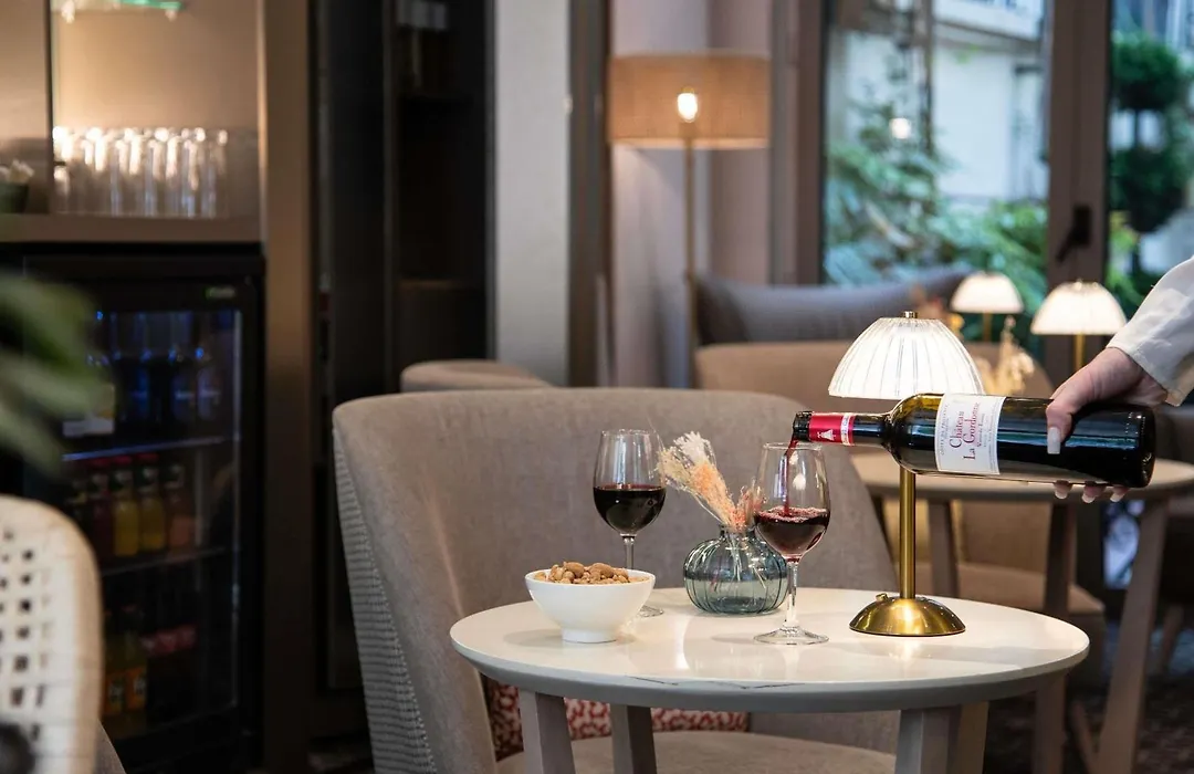 Mercure Paris Montparnasse Raspail-1