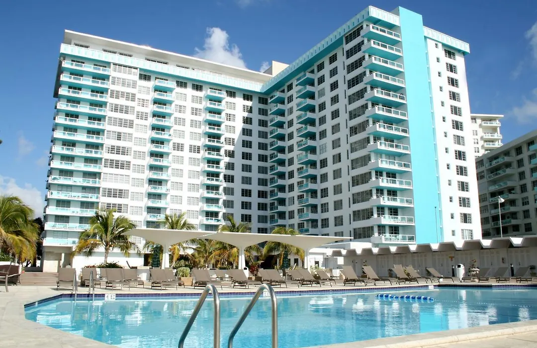 Oceanfront Contemporary Suites-1