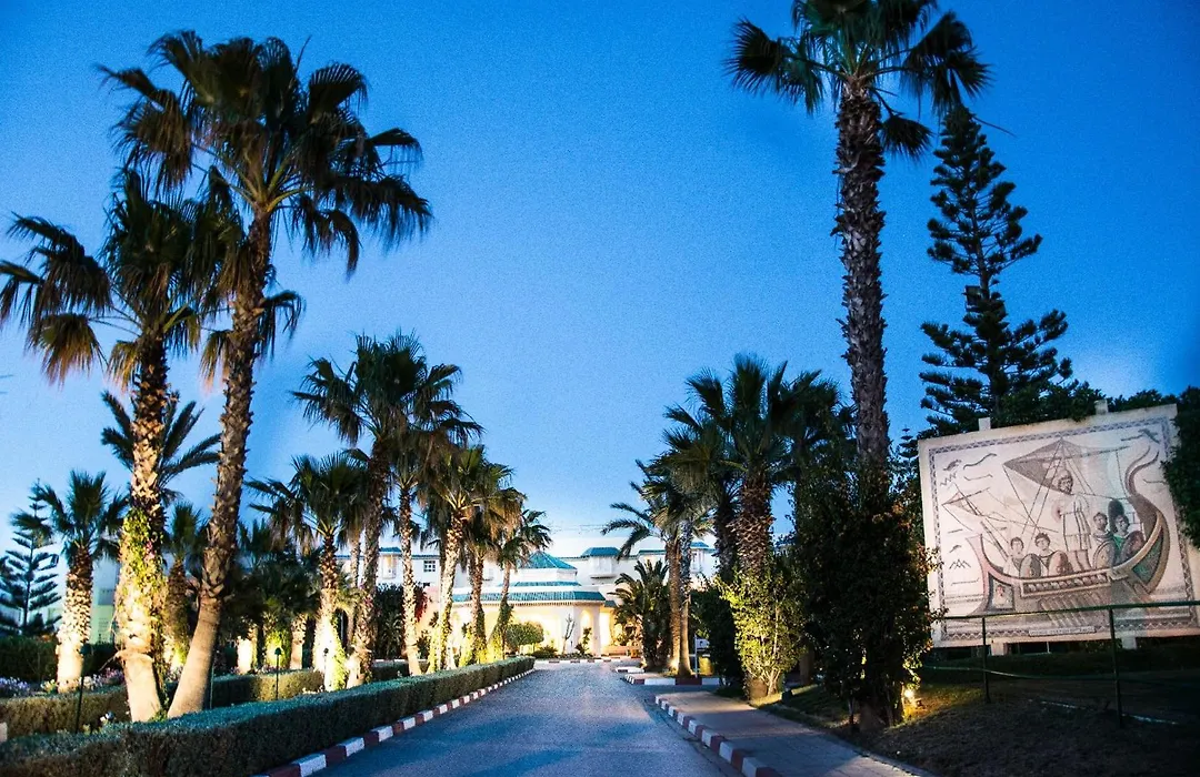 Sentido Bellevue Park-1
