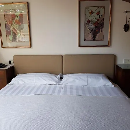 Al Melograno - Room&Breakfast-2