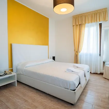 Hotel Sirena-3