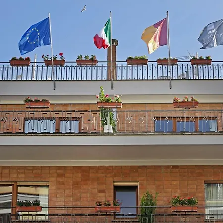 Hotel Ponte Milvio-2