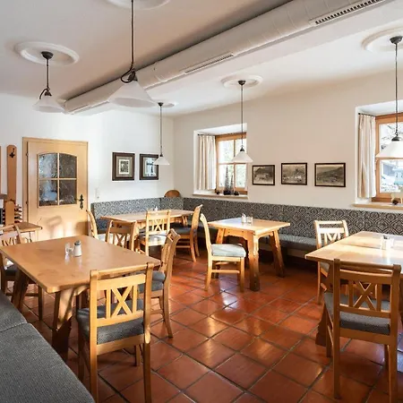 Hotel Senningerbraeu-3