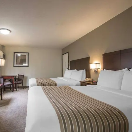 Rodeway Inn Convention Center-2