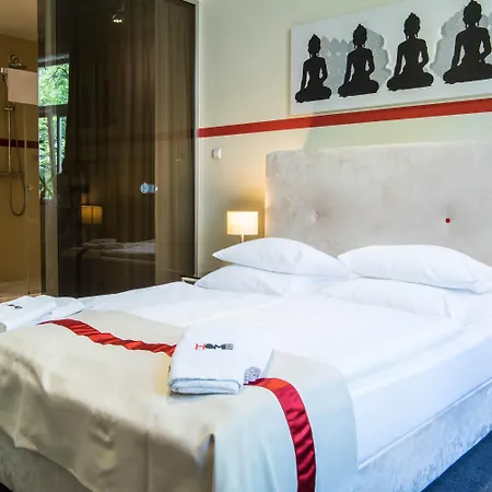 Home Aparthotel-3