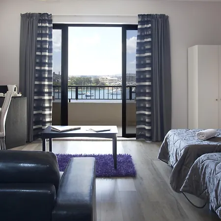 Sliema Marina Hotel-2