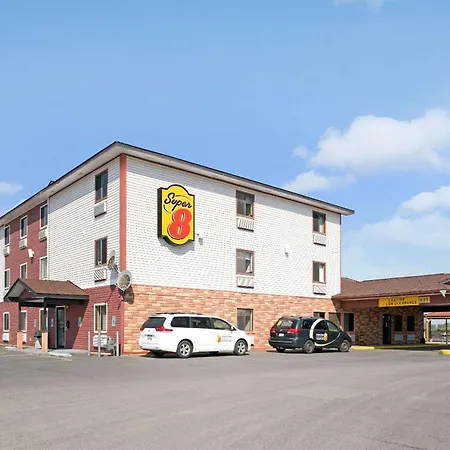 Super 8 By Wyndham Spokane/West-2
