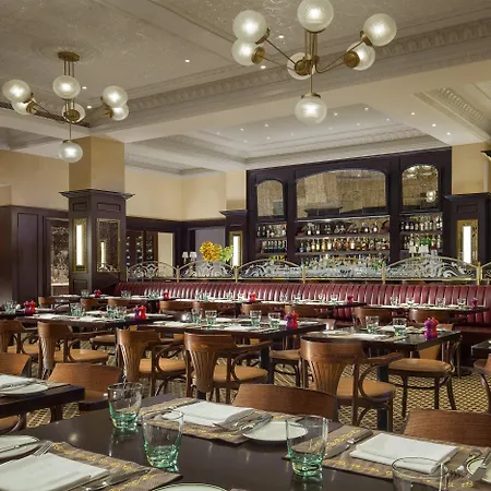 The Parisian Macao-3